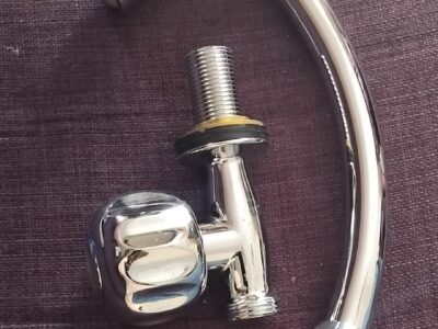 Robinet moderne pour évier ou lavabo